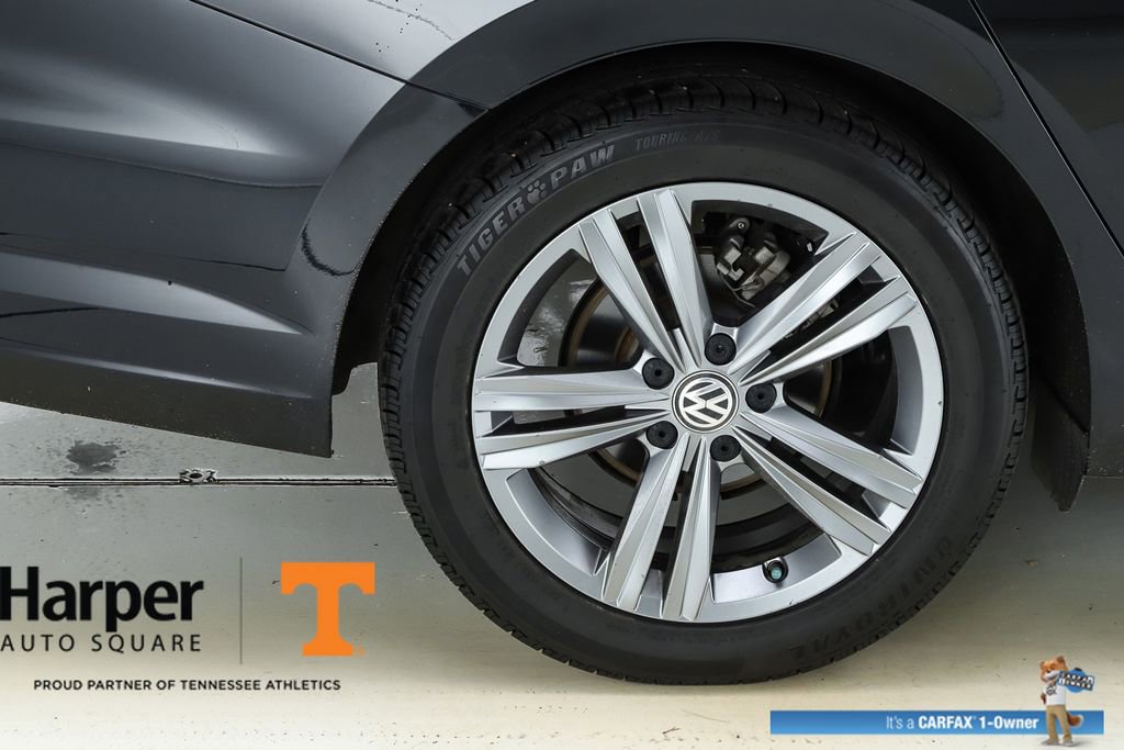 Used 2020 Volkswagen Jetta R-Line image 13