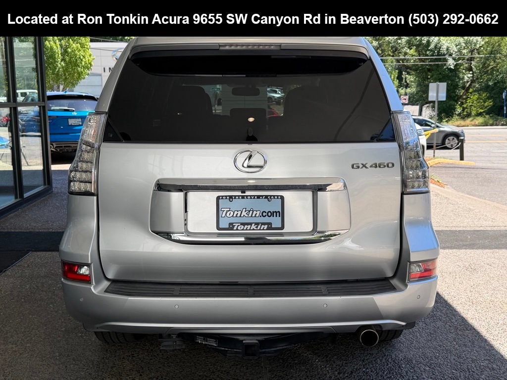 Used 2016 Lexus GX 460 w/ Premium Package AWD/4WD image 6