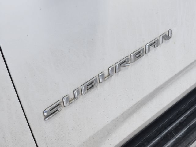 Used 2021 Chevrolet Suburban LT RWD image 9