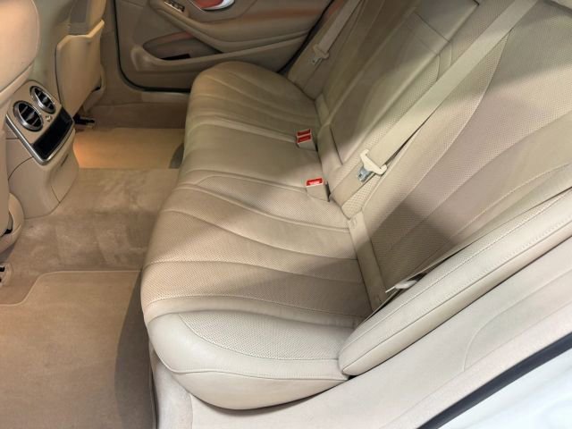 Used 2015 Mercedes-Benz S 550 Sedan image 24