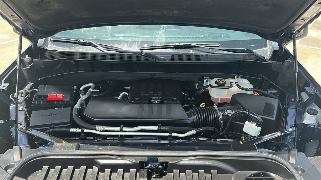Used 2023 Chevrolet Silverado 1500 Custom RWD image 3