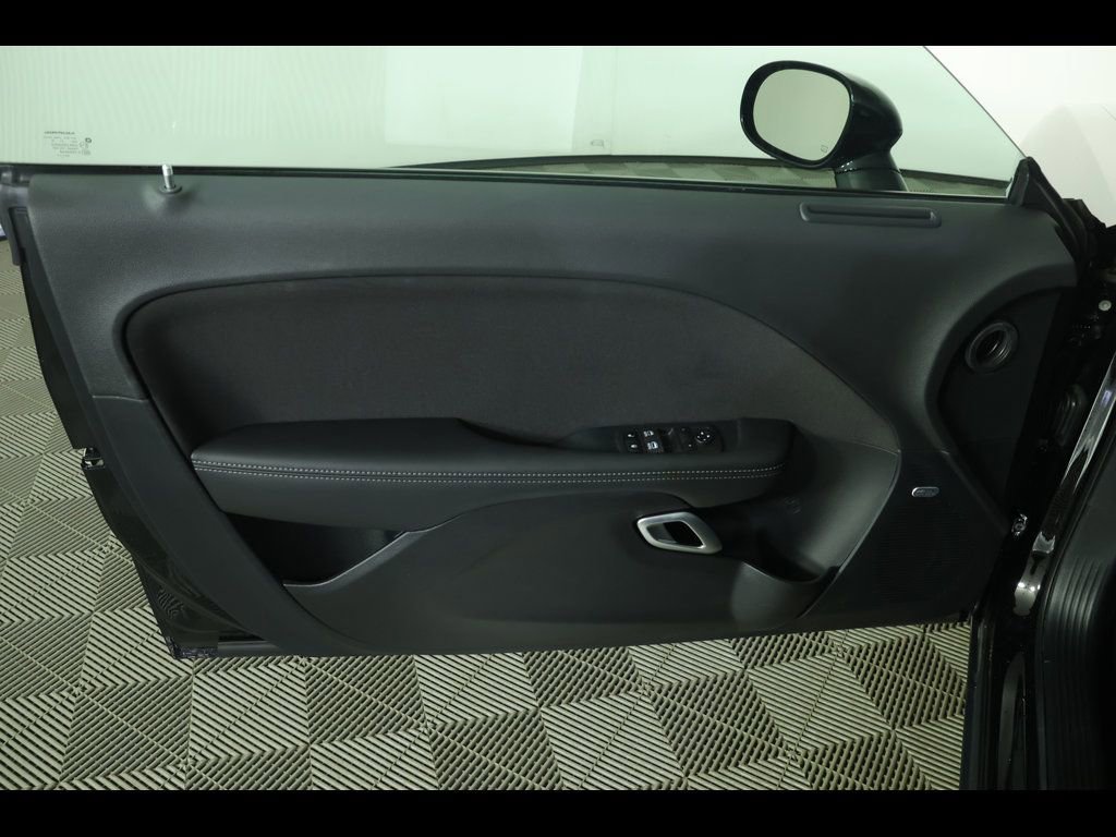 Used 2022 Dodge Challenger R/T Scat Pack w/ Scat Pack Stripe image 23