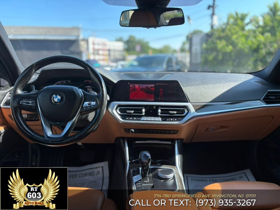 Used 2021 BMW 330i xDrive Sedan w/ Driving Assistance Package AWD/4WD image 12