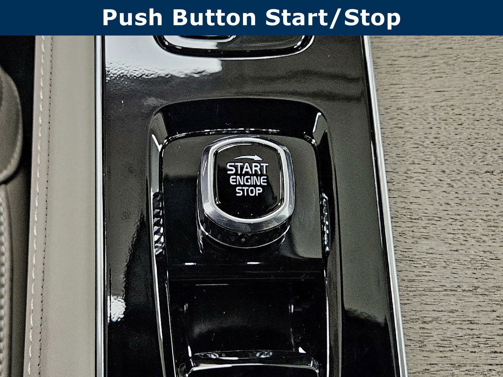 New 2026 Volvo XC90 T8 Plus w/ Protection Package Premier image 33