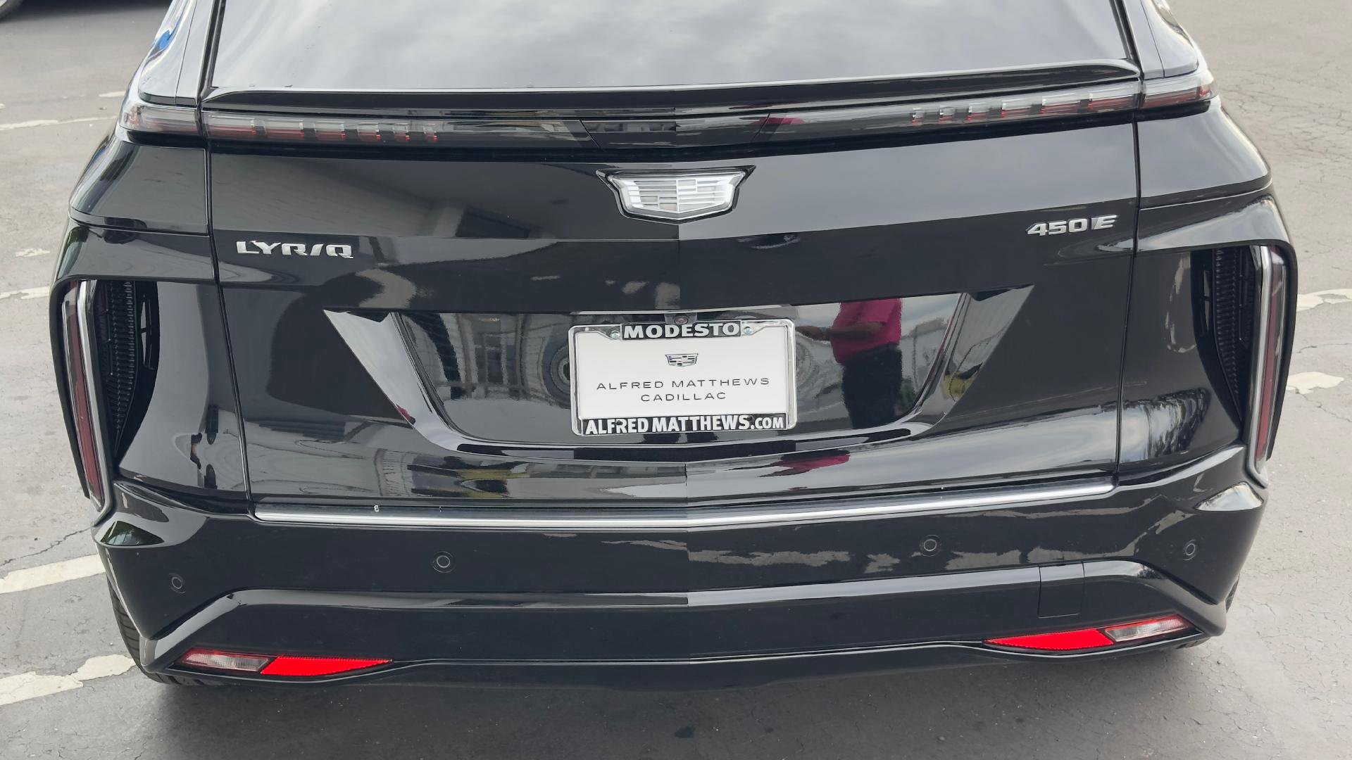 New 2026 Cadillac Lyriq Luxury image 4