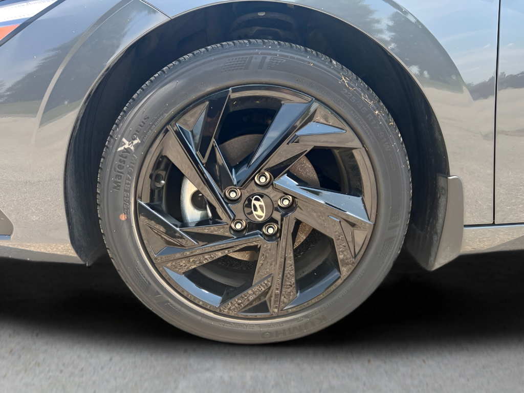 New 2026 Hyundai Elantra Sport FWD image 21