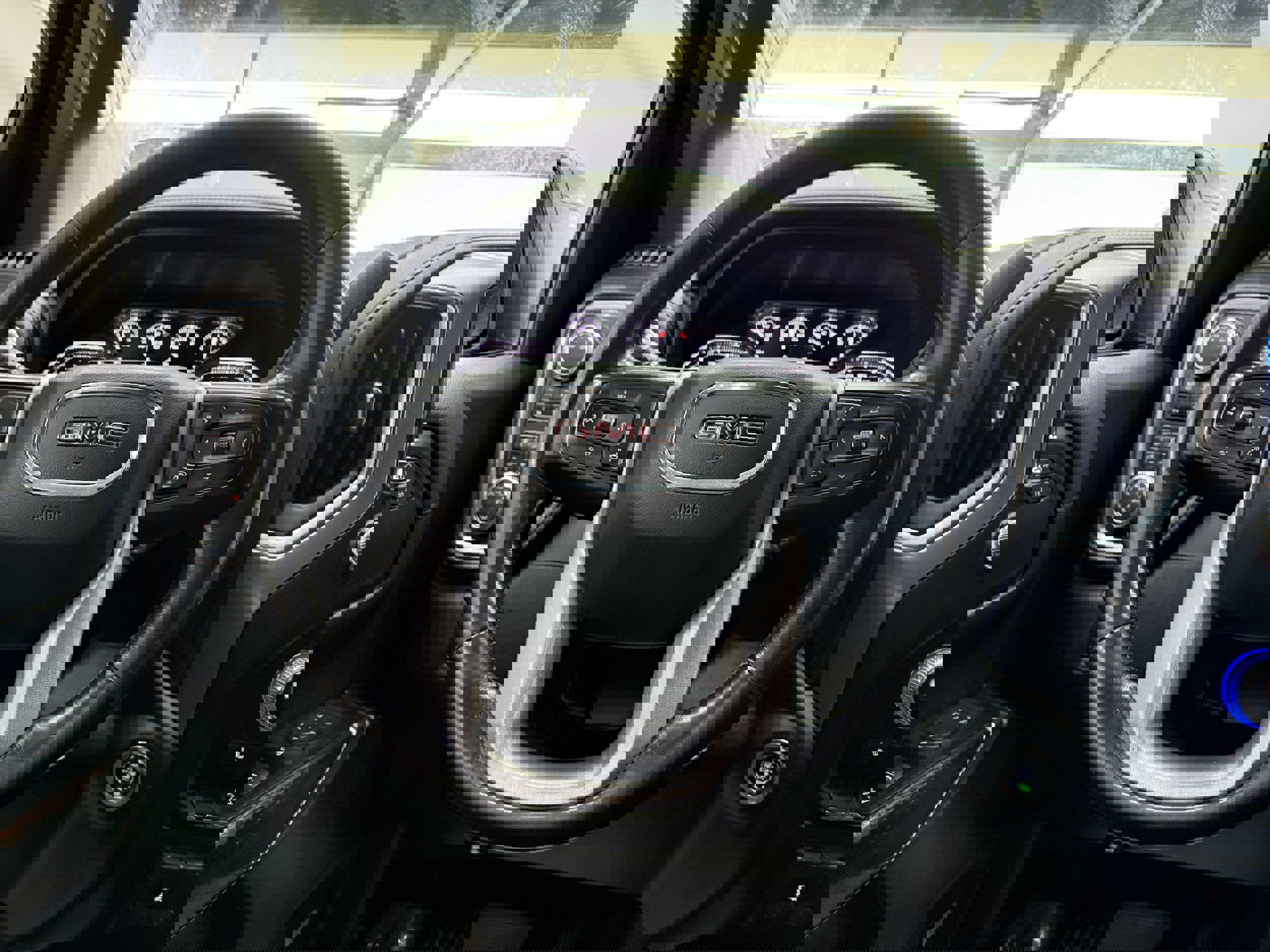 Used 2019 GMC Sierra 1500 Elevation image 15