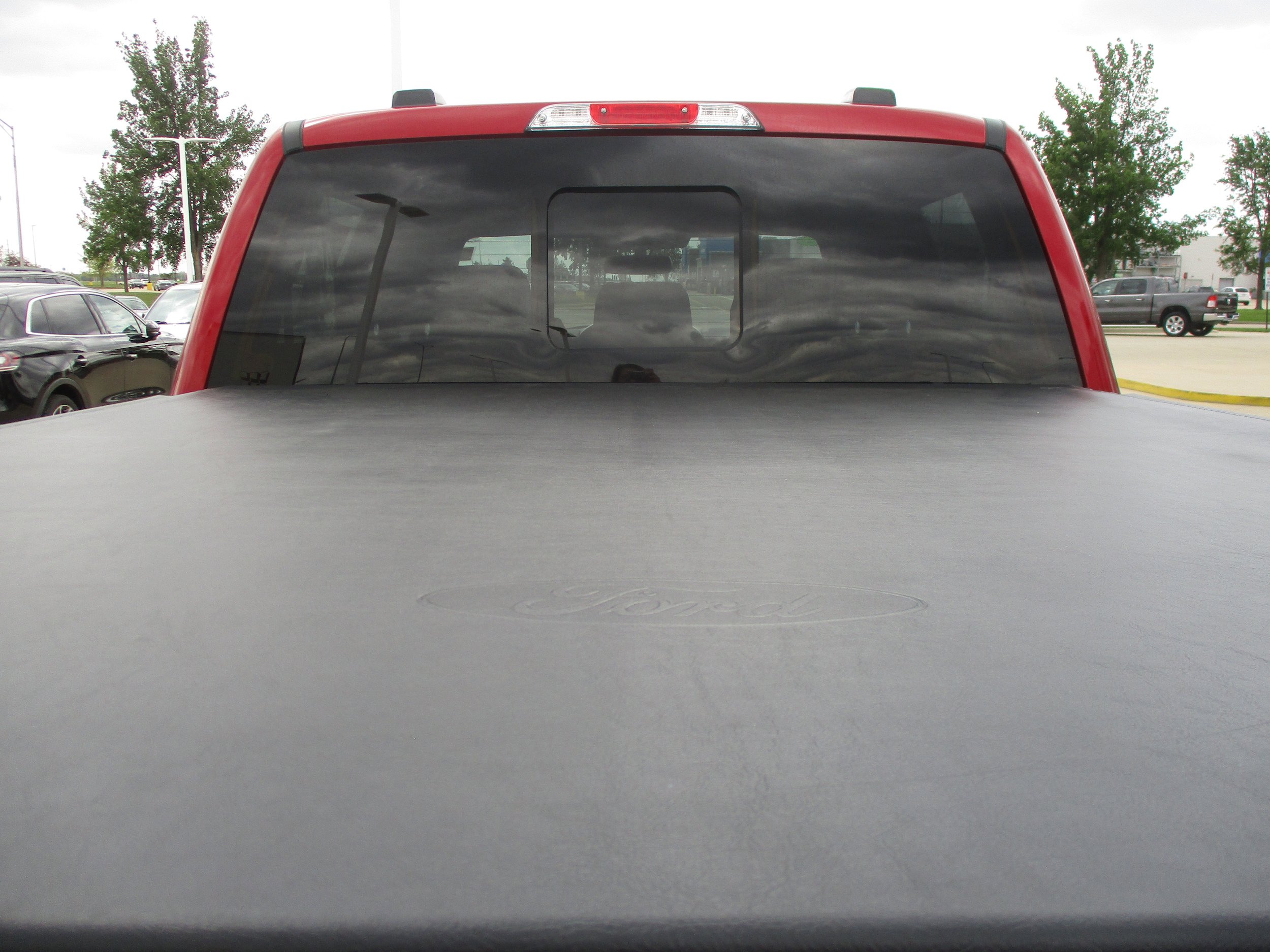 Used 2024 Ford F150 Lariat w/ Bed Utility Package AWD/4WD image 6