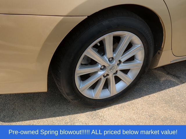 Used 2012 Toyota Camry XLE FWD image 14
