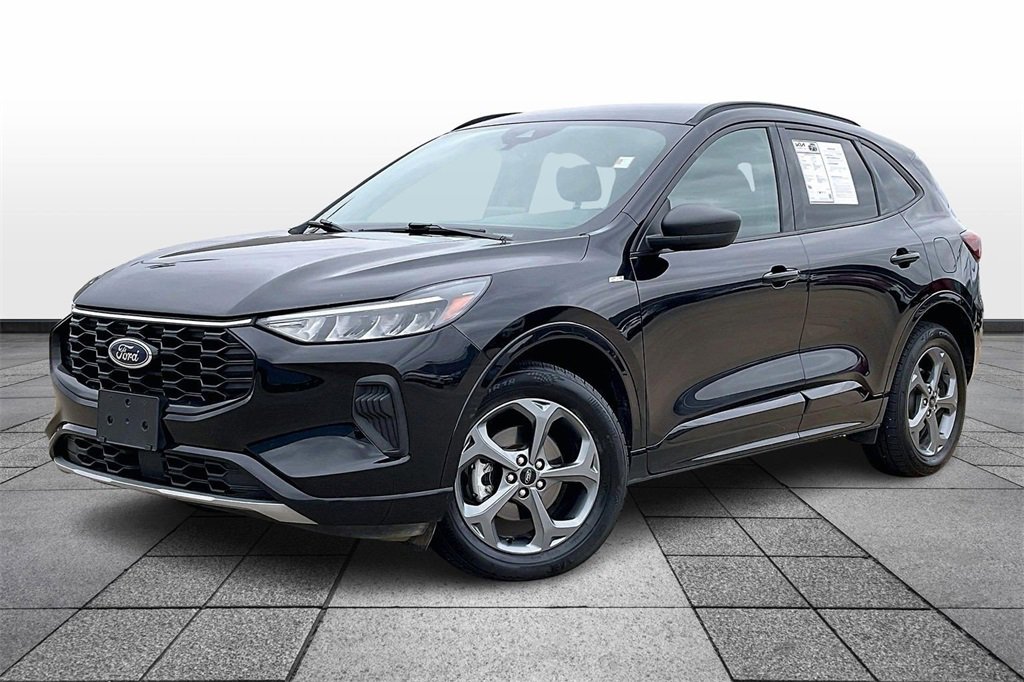 Used 2023 Ford Escape ST-Line video 1