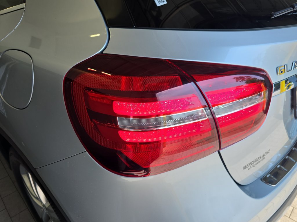 Used 2019 Mercedes-Benz GLA 250 image 35