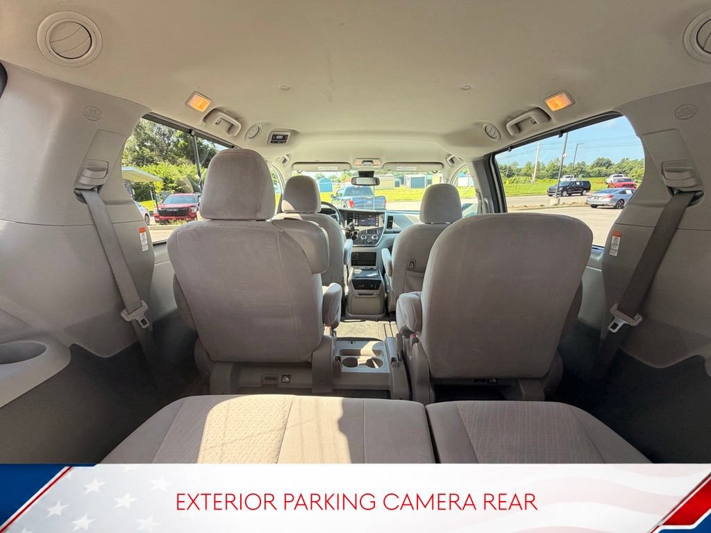 Used 2019 Toyota Sienna LE FWD image 8