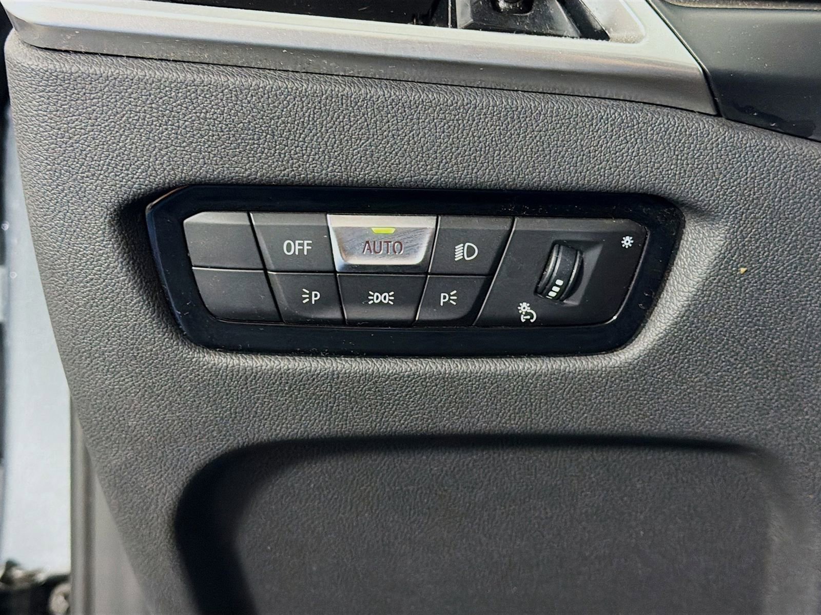 Used 2025 BMW 430i Convertible image 19