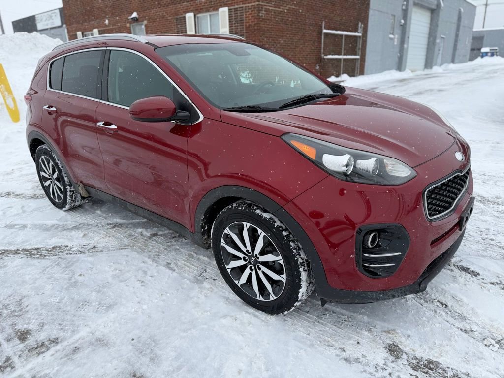 Used 2017 Kia Sportage EX image 4