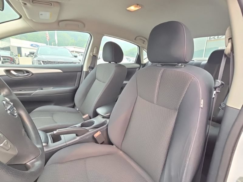 Used 2016 Nissan Sentra S FWD image 10