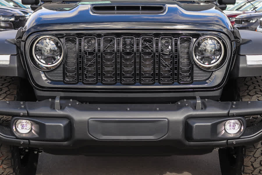 New 2027 Jeep Wrangler Unlimited Rubicon 392 AWD/4WD image 9