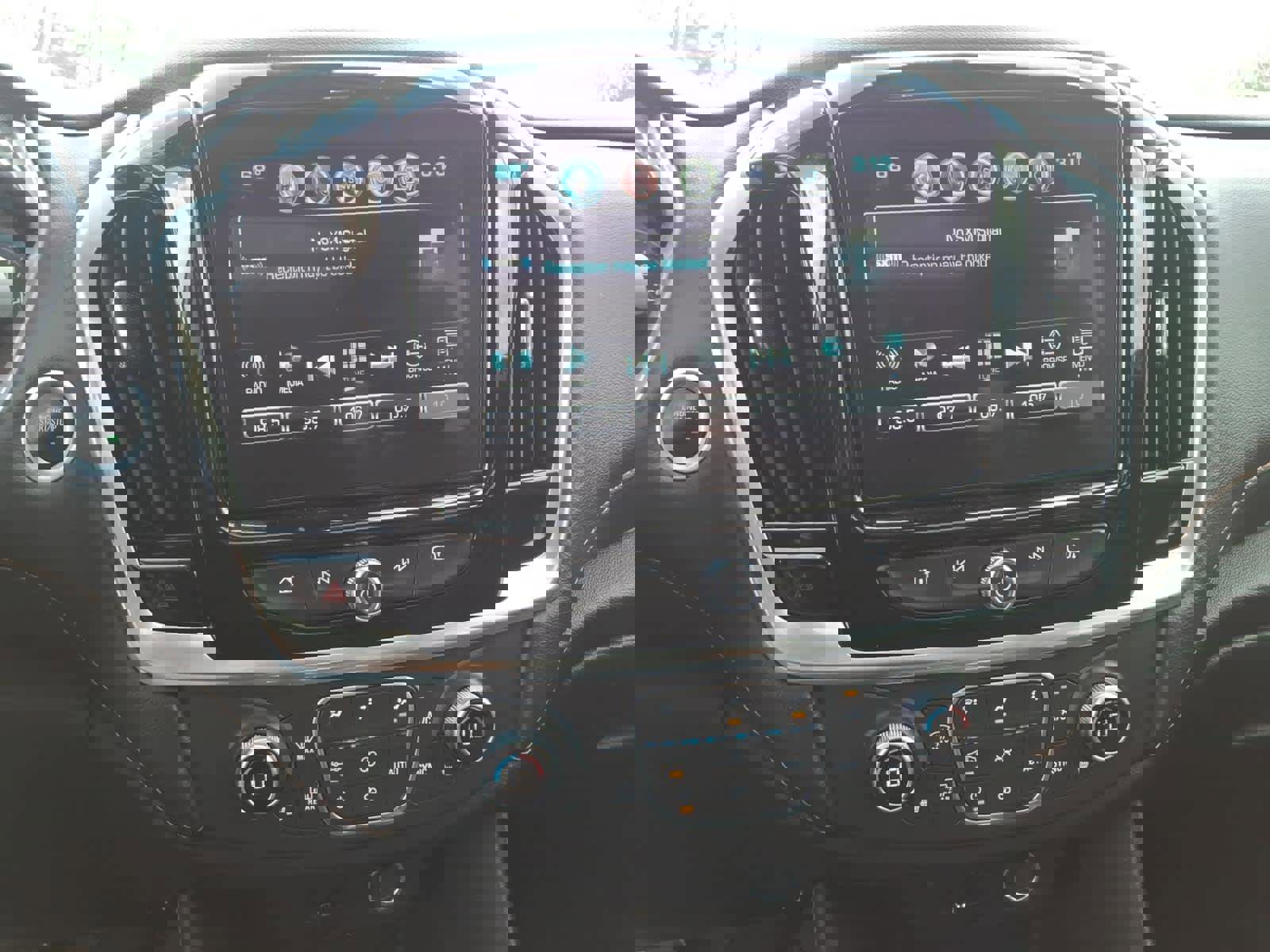 Used 2019 Chevrolet Traverse RS w/ LPO, 'HIT The Road' Package image 13