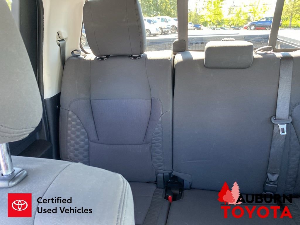 Used 2022 Toyota Tundra SR5 w/ SR5 Convenience Package AWD/4WD image 20
