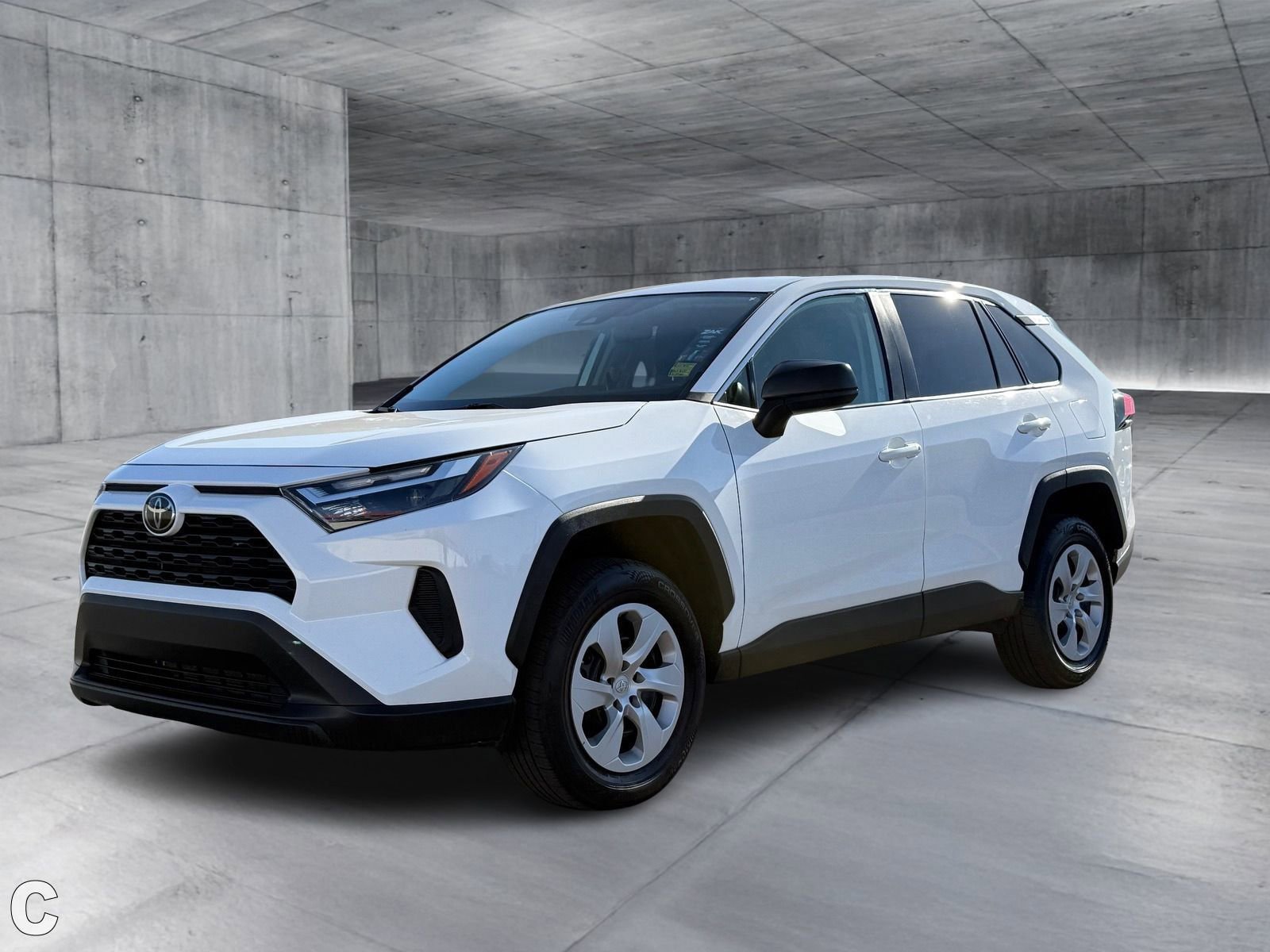 Used 2024 Toyota RAV4 LE image 2
