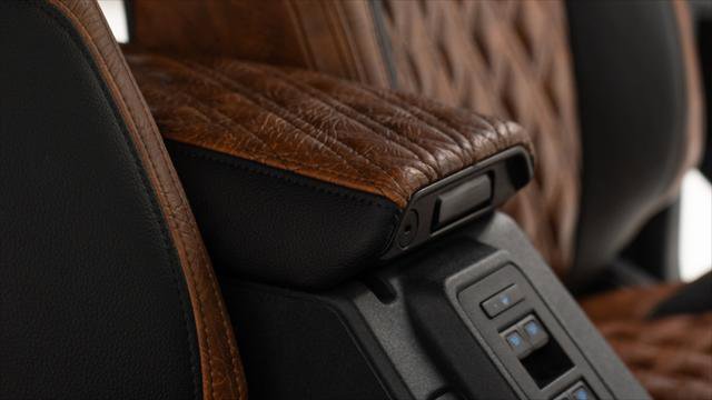 Used 2023 Ford Bronco Outer Banks image 17