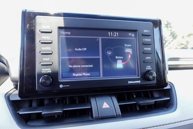 Used 2022 Toyota RAV4 XLE image 19