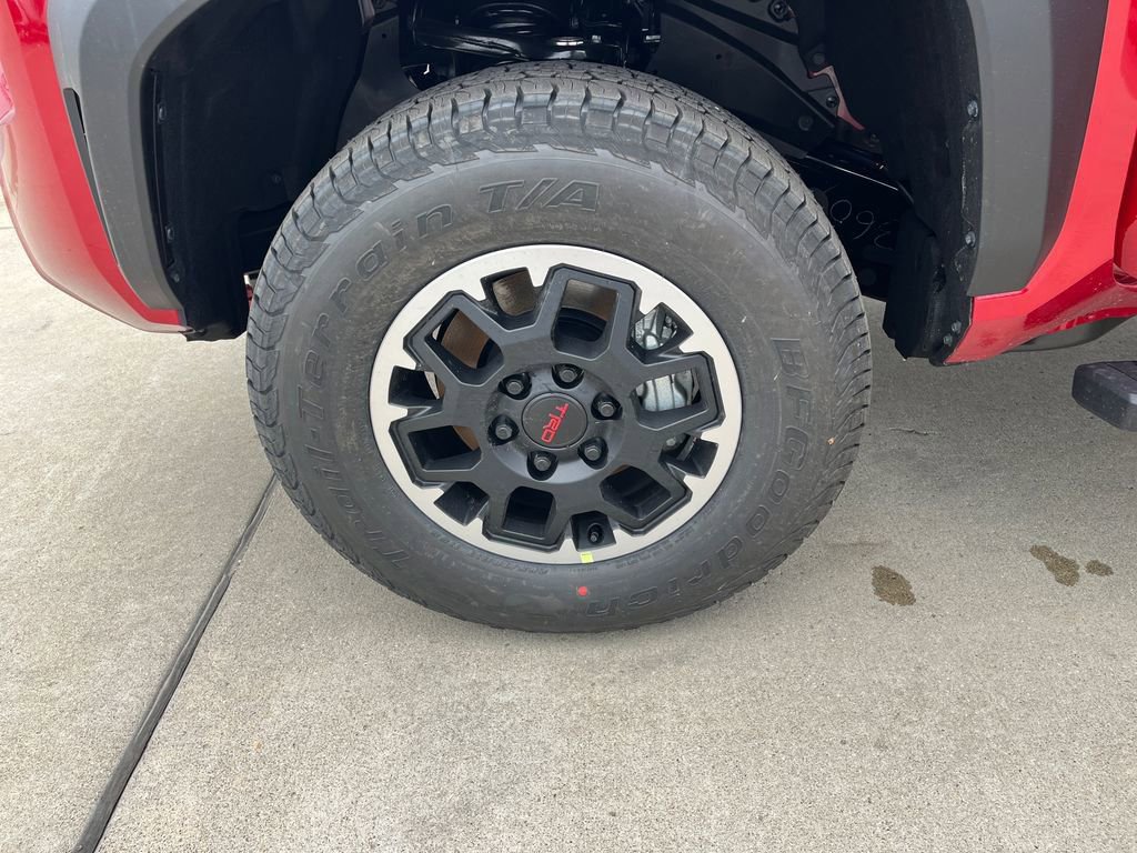 New 2026 Toyota Tacoma TRD Off-Road AWD/4WD image 25