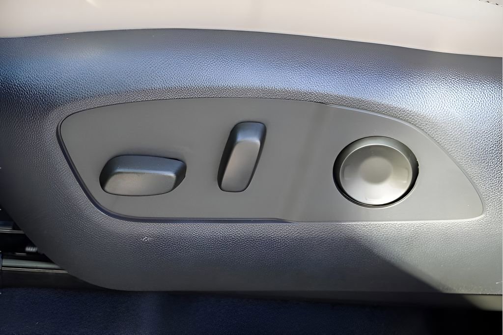 New 2026 Buick Enclave Preferred w/ Power Package image 22