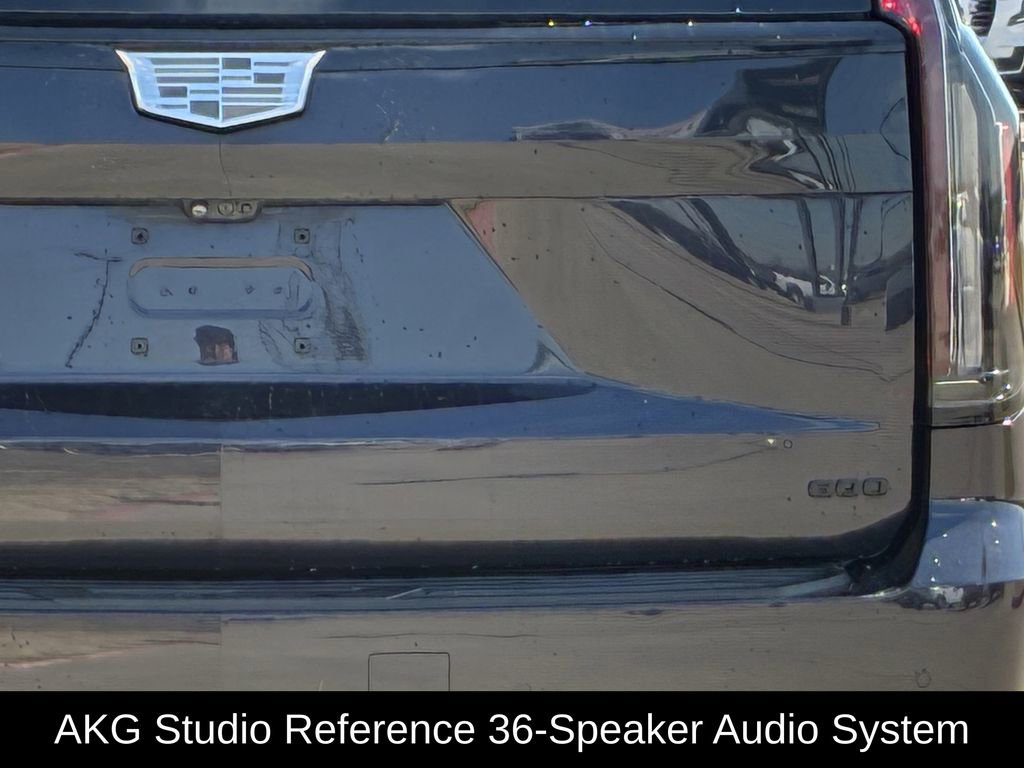 Used 2023 Cadillac Escalade ESV Sport Platinum w/ LPO, ONYX Package image 5