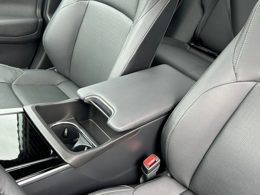 Used 2023 Subaru Solterra AWD image 25