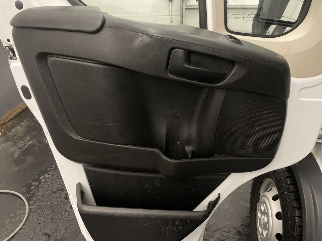 Used 2018 RAM ProMaster 2500 image 13