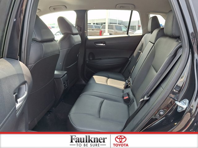 Certified 2025 Toyota Corolla Cross XLE FWD image 10