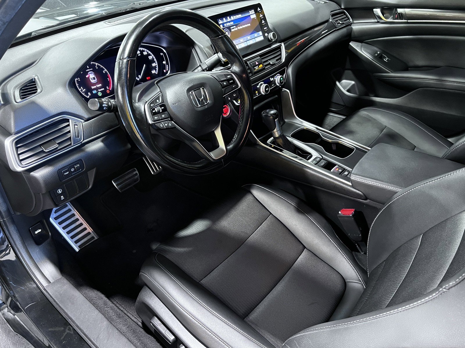 Used 2021 Honda Accord Sport image 13