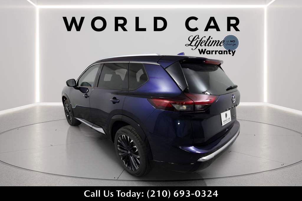 Used 2024 Nissan Rogue Platinum w/ Platinum Premium Package image 5