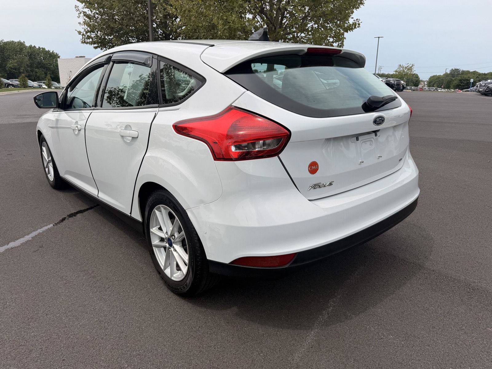 Used 2016 Ford Focus SE w/ SE Power Seat Package FWD image 7