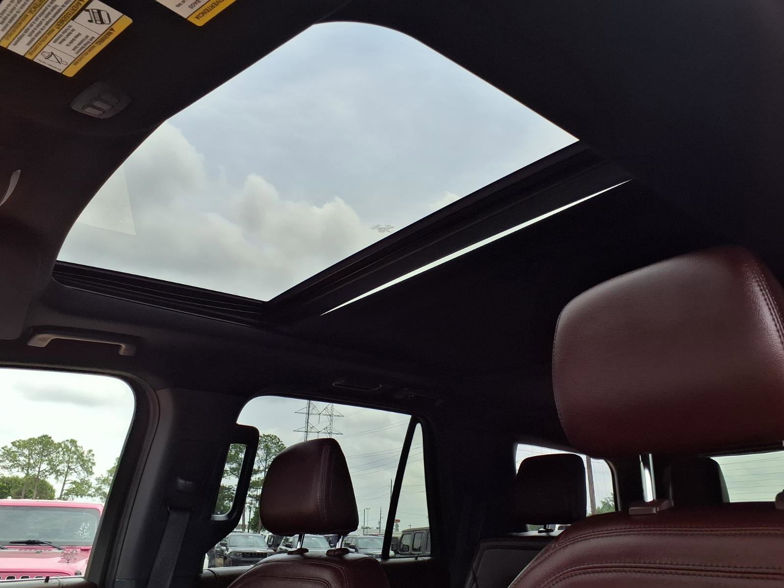 Used 2023 Ford Expedition Limited RWD image 23