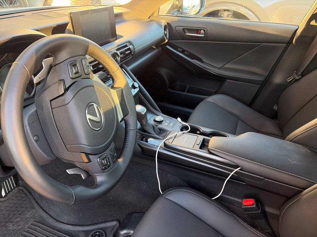 Used 2024 Lexus IS 300 F Sport AWD/4WD image 12