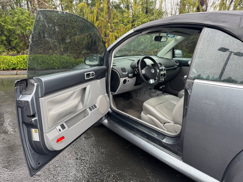 Used 2004 Volkswagen Beetle GLS image 6