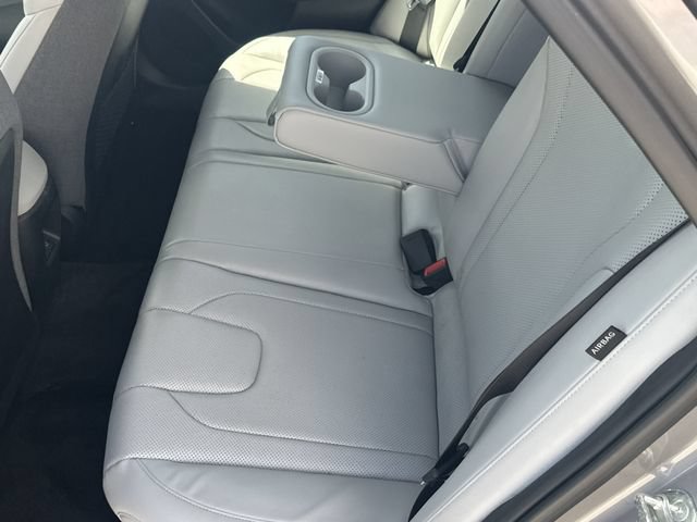 Certified 2024 Hyundai Elantra Limited FWD image 14
