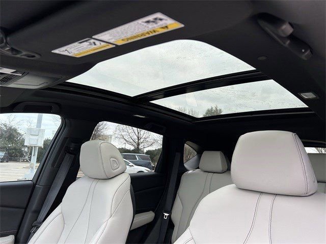 New 2026 Acura RDX SH-AWD image 24