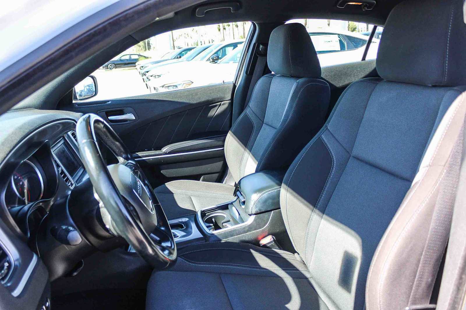 Used 2022 Dodge Charger SXT image 15