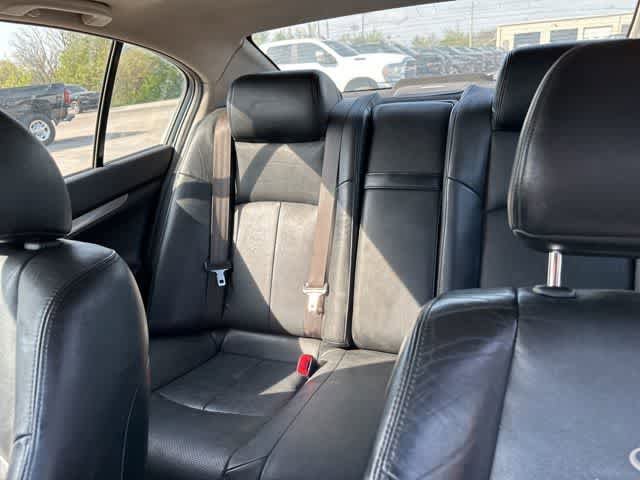 Used 2013 INFINITI G37 x w/ Premium Pkg image 4