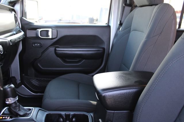 Used 2021 Jeep Wrangler Unlimited Sport AWD/4WD image 35