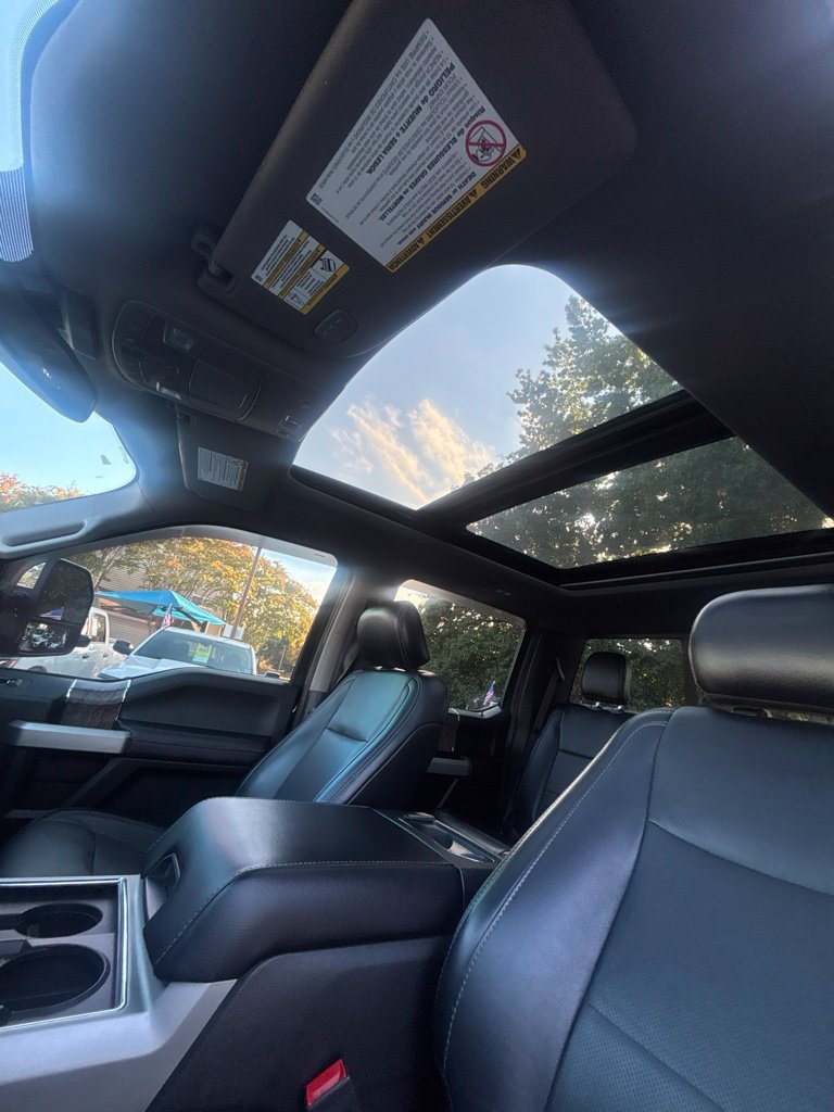 Used 2019 Ford F250 Lariat w/ Lariat Ultimate Package AWD/4WD image 23