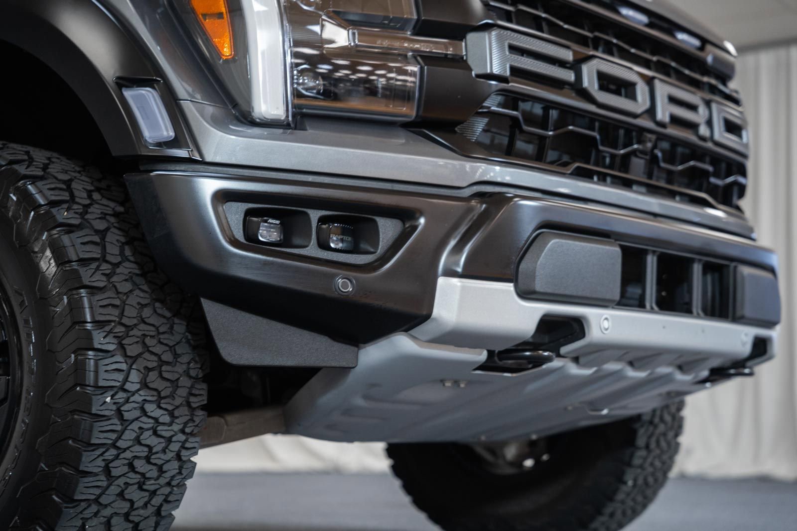 Used 2025 Ford F150 Raptor image 18