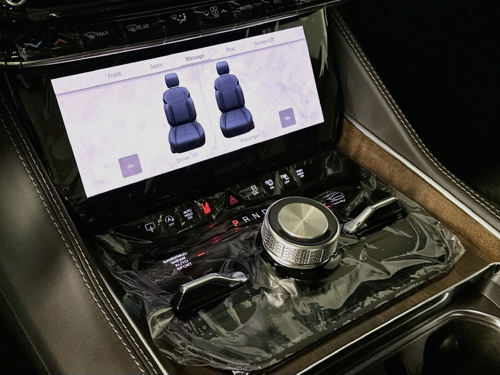New 2026 Jeep Grand Wagoneer Summit AWD/4WD image 12