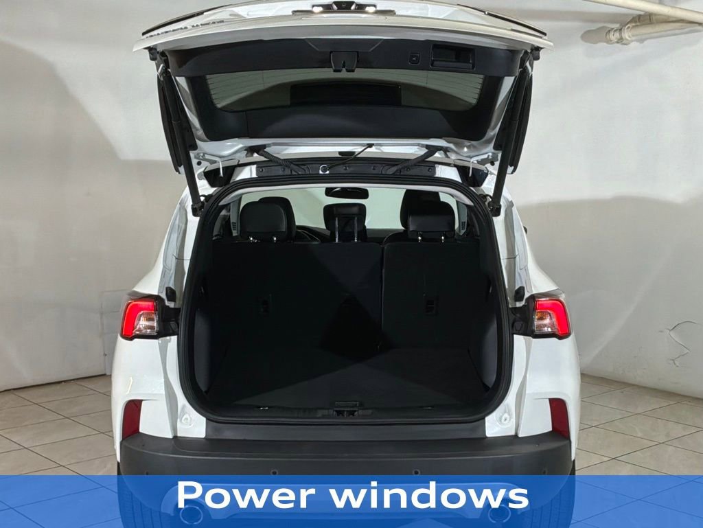 Used 2021 Ford Escape Titanium w/ Titanium Elite Package image 22