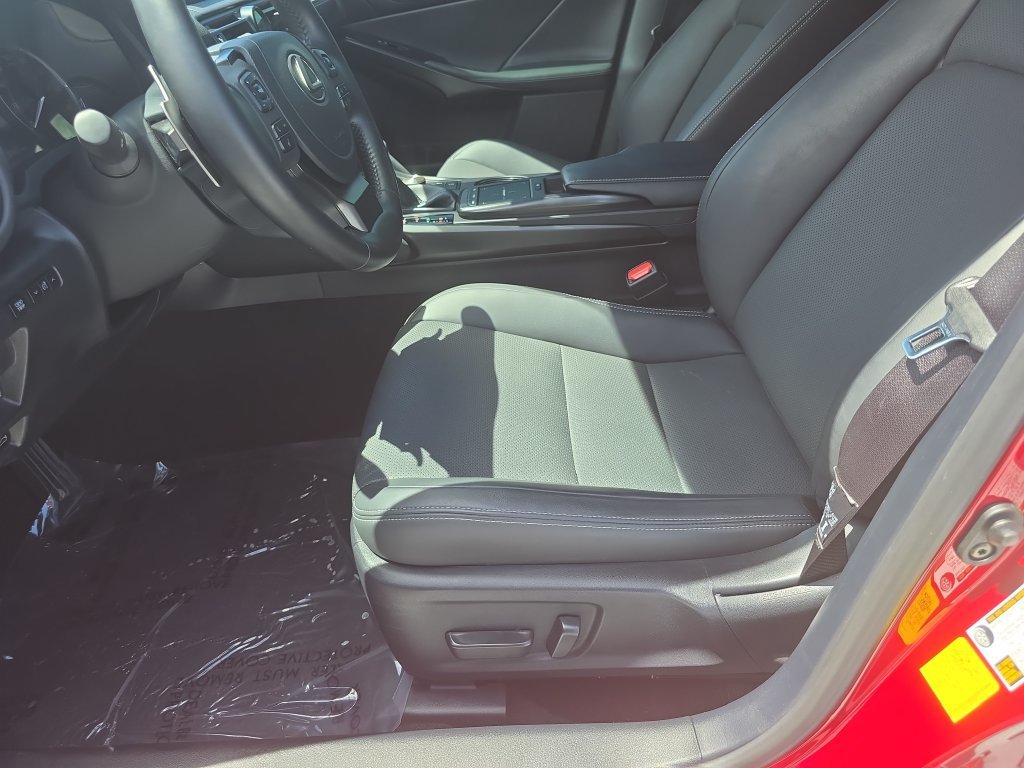 Used 2024 Lexus IS 350 F Sport RWD image 23