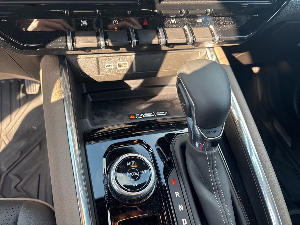 Used 2026 GMC Canyon Denali image 33