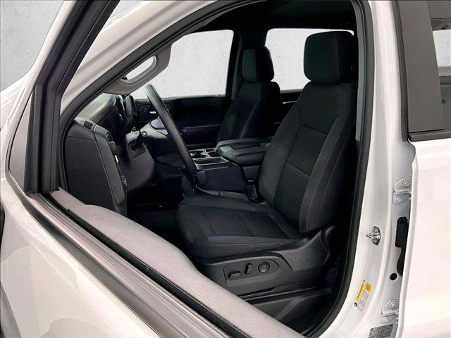 Used 2024 Chevrolet Silverado 1500 Custom Trail Boss AWD/4WD image 27