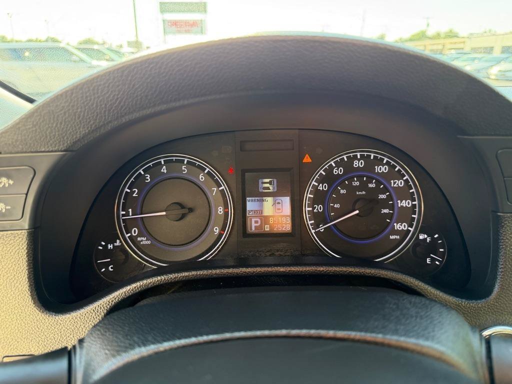 Used 2014 INFINITI Q60 Convertible w/ Premium Package RWD image 31